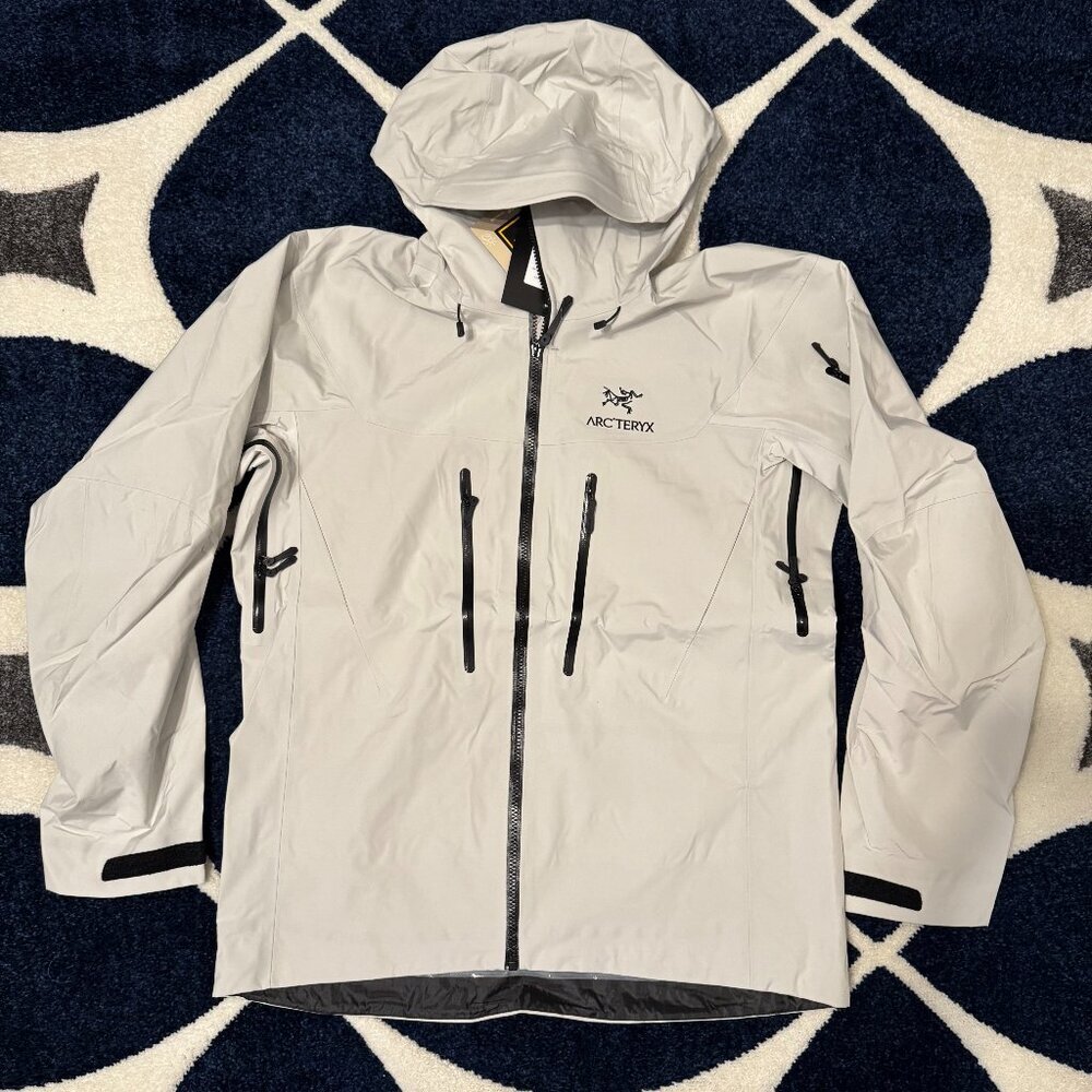 Arcteryx Alpha SV Jacket Ivory Mens Large